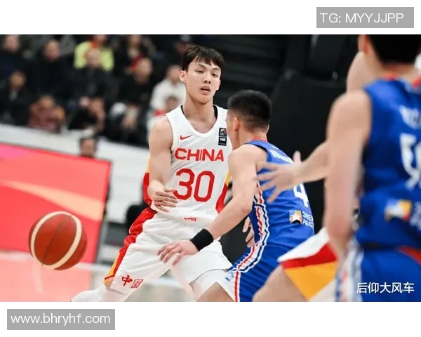 徐杰姐姐分享视频见证徐杰国家队集训启程技术提升成为首要任务 徐杰姐姐分享视频见证徐杰国家队集训启程技术提升成为首要任务